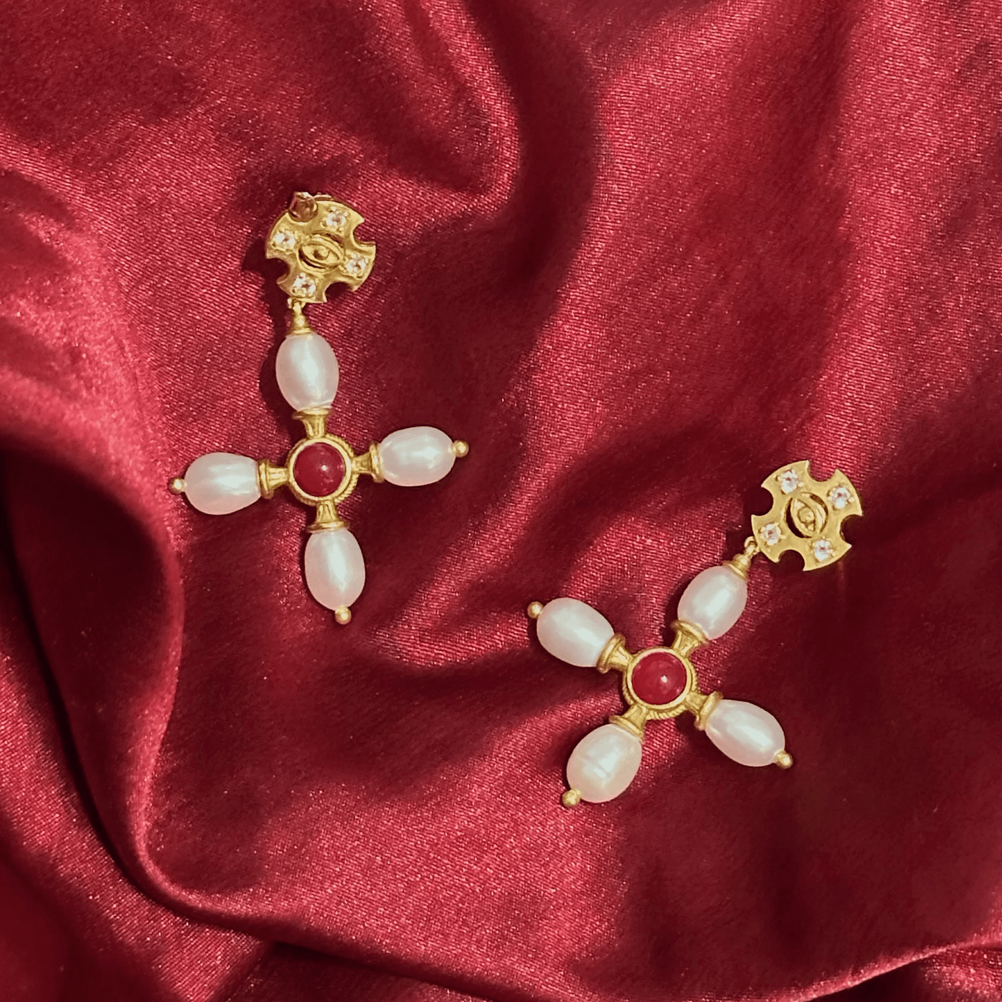 Byzantine Cross Earrings / Agate - BOA PALACE