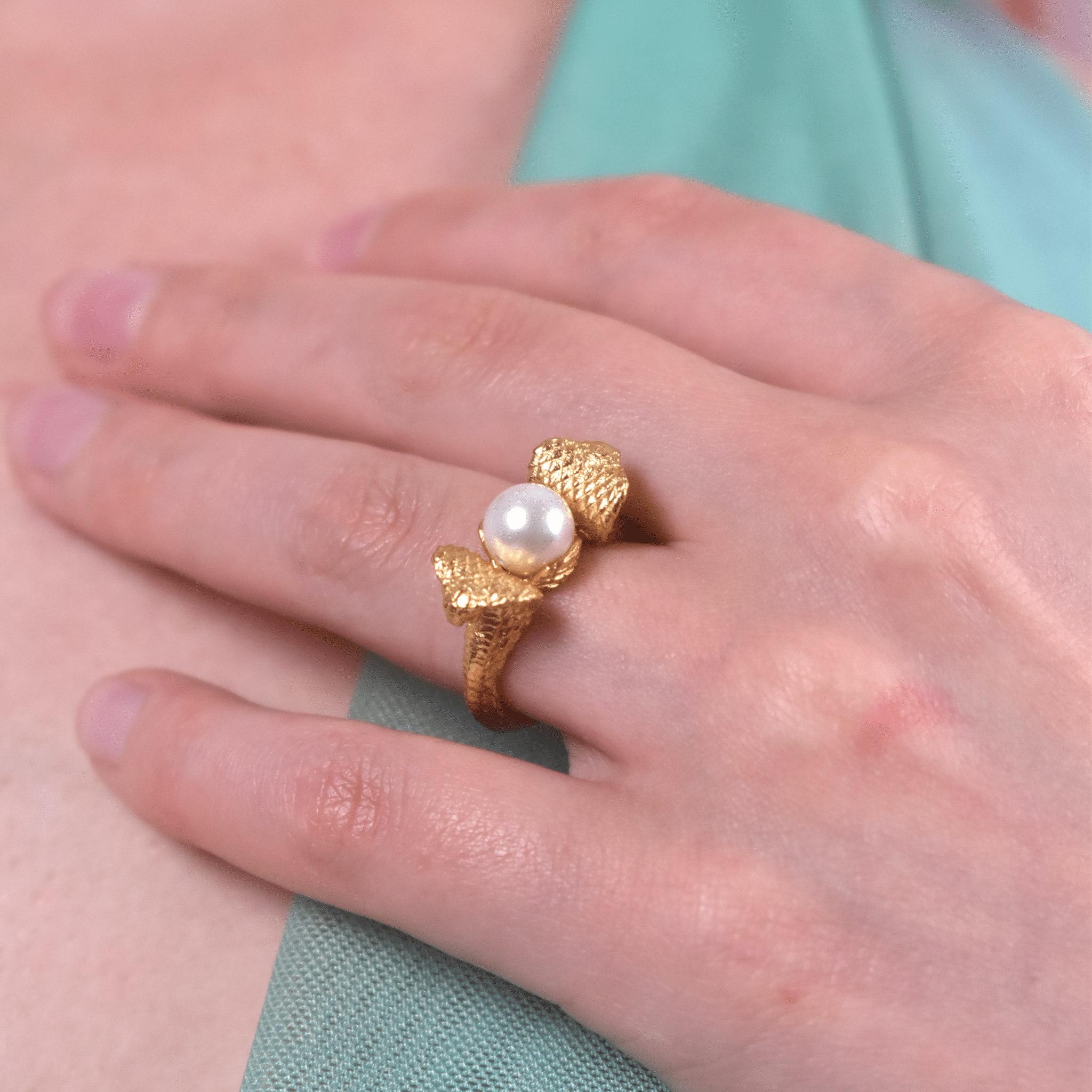 Cobra Pearl Ring - BOA PALACE