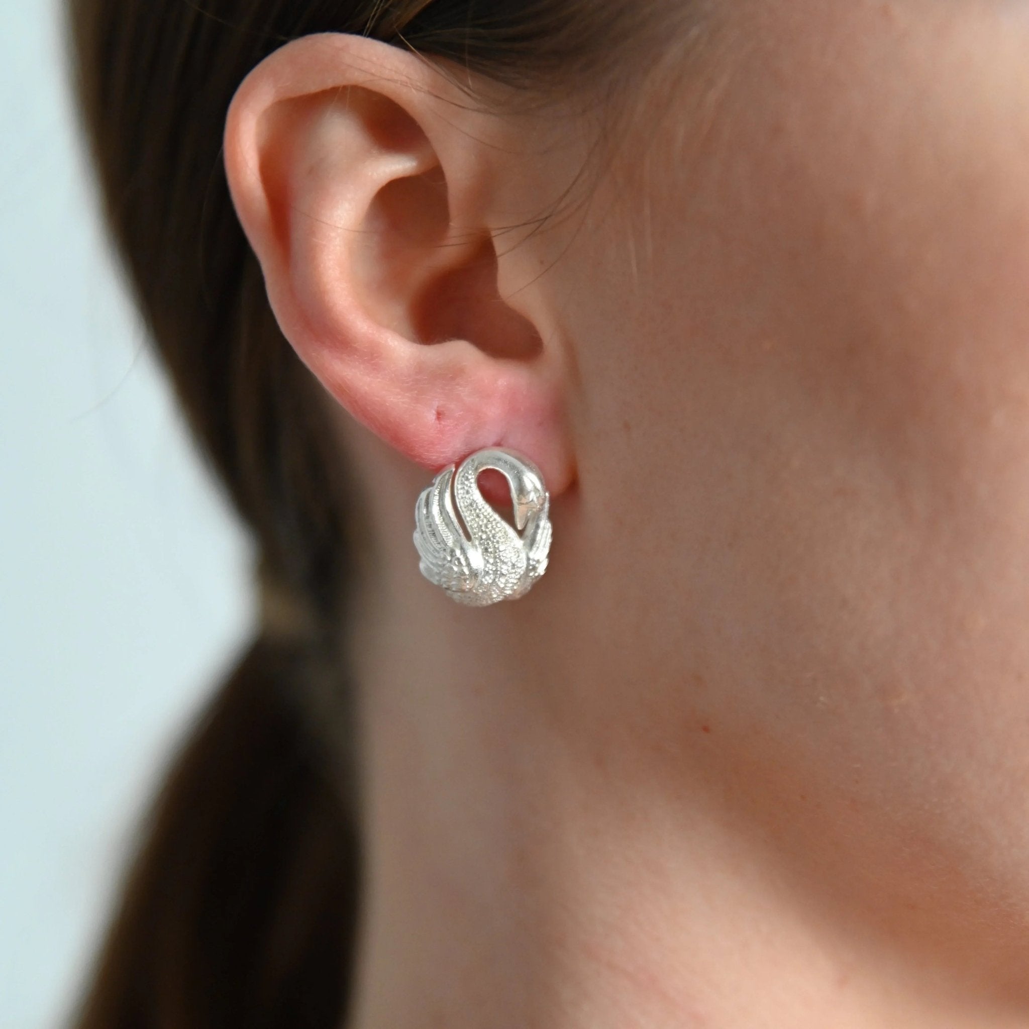 Swan Saraswati Earrings / Silver - BOA PALACE