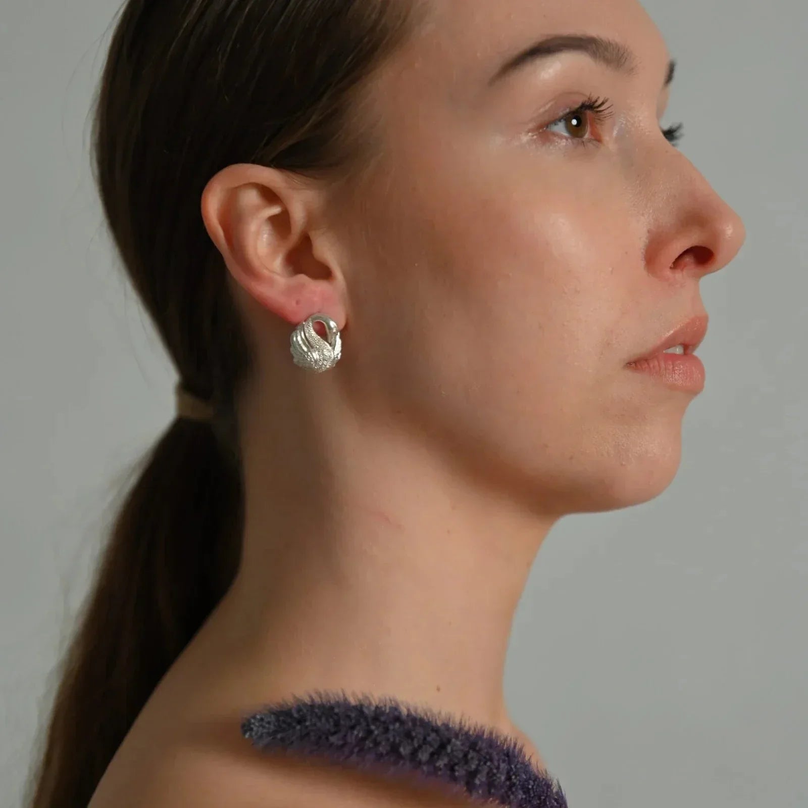 Swan Saraswati Earrings / Silver - BOA PALACE