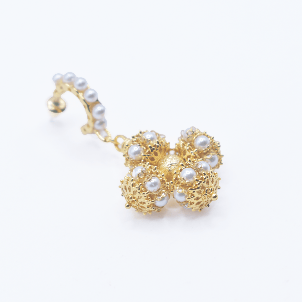 Gold Arabesque Earrings - BOA PALACE