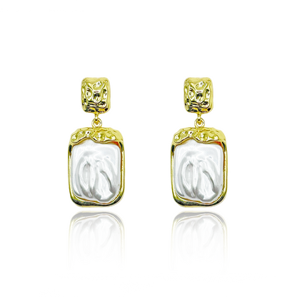 Pearl Sheet Earrings