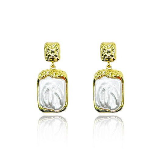 Pearl Sheet Earrings