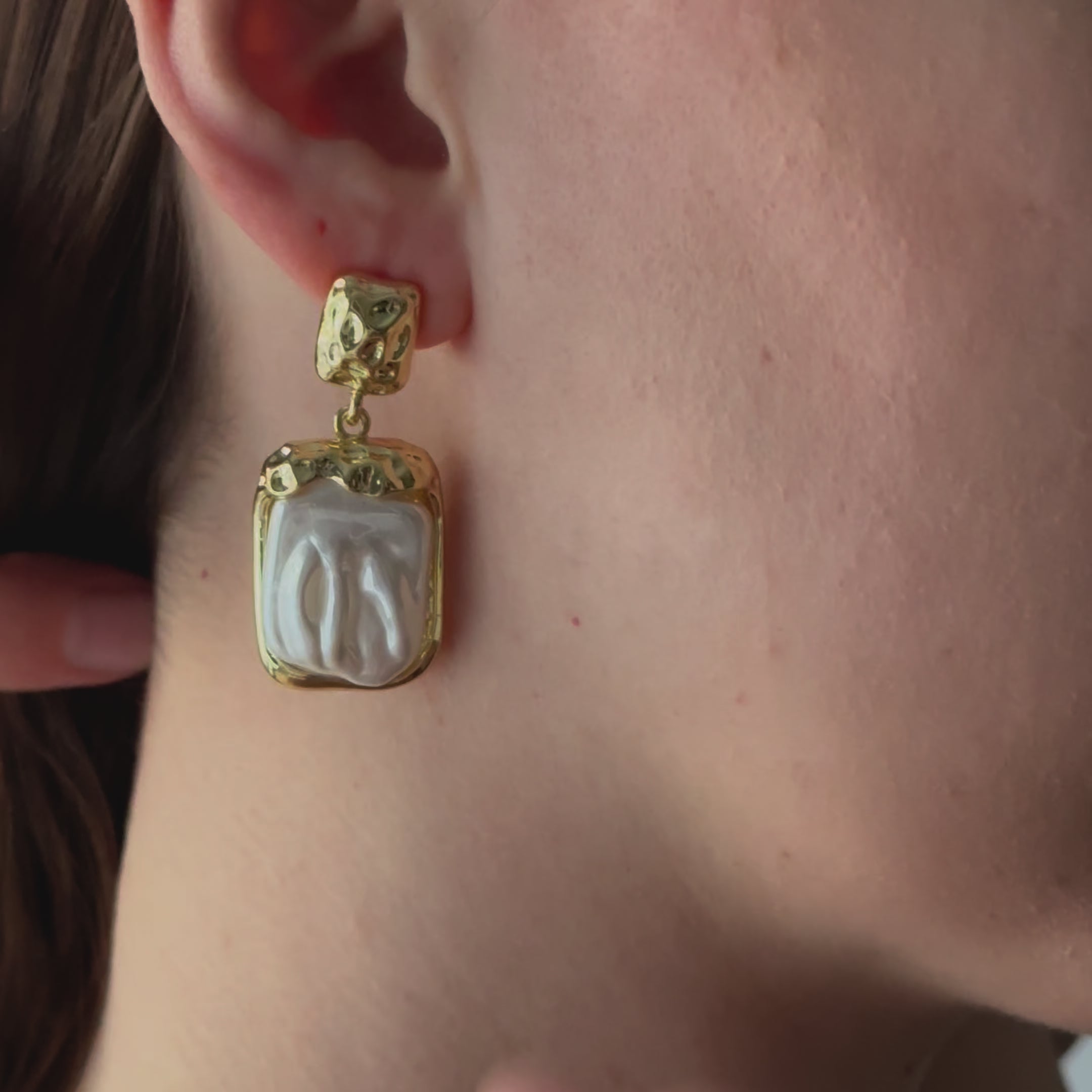 Pearl Sheet Earrings