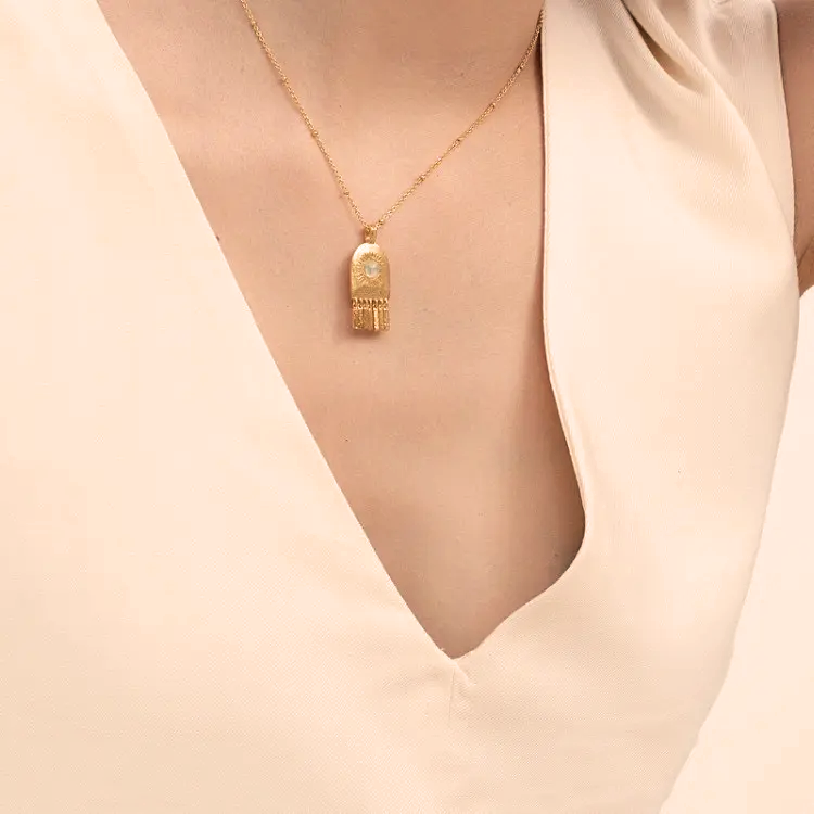 Amulet "Wiszące Promienie Słońca"